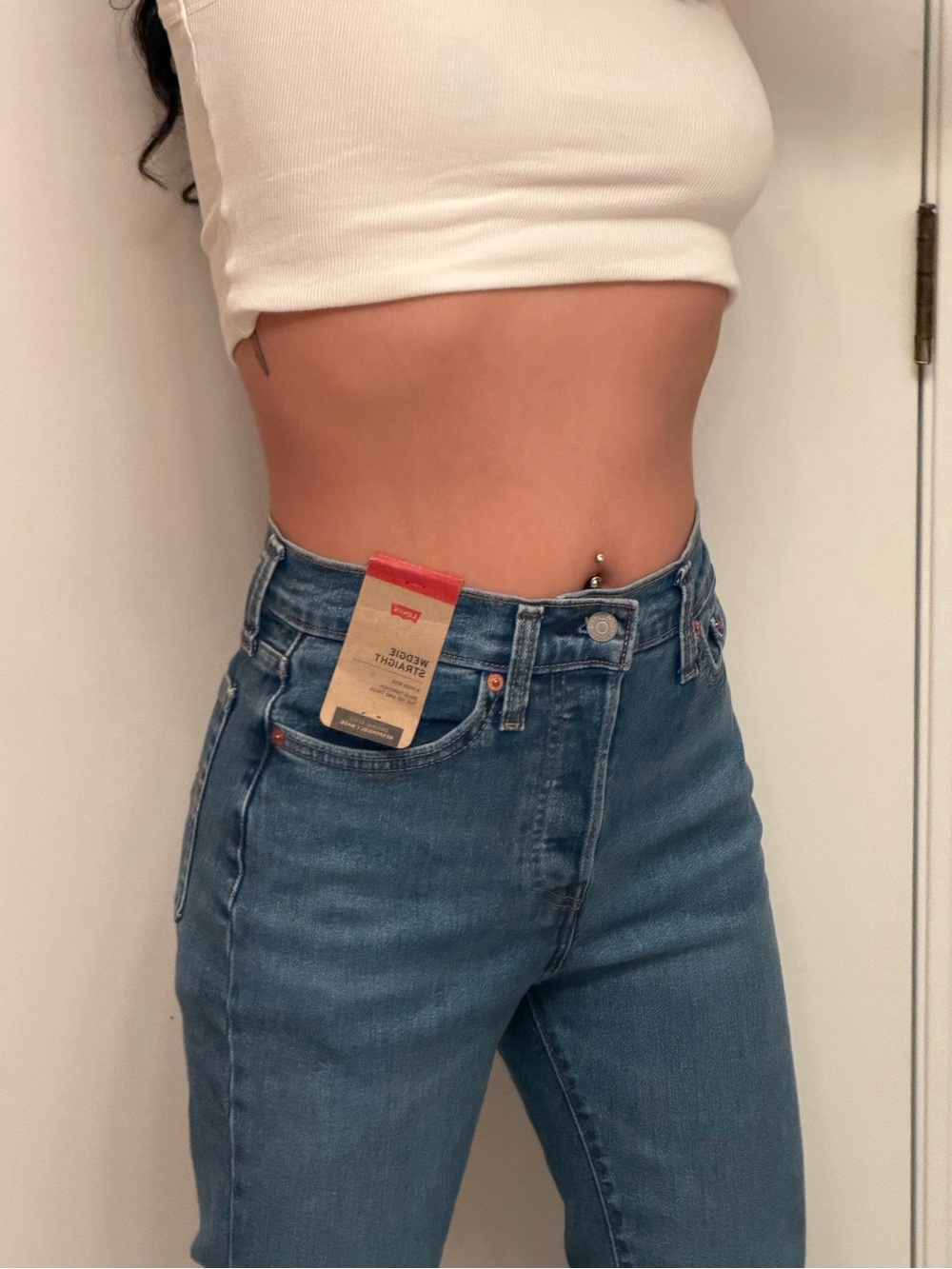 Levi's Women's High-Rise Straight Jeans in Blue Denim